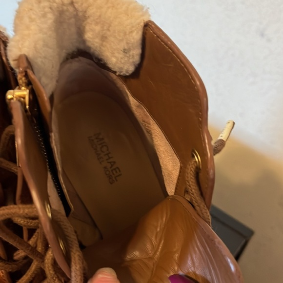 MICHAEL KORS BOOTIES - Picture 6 of 7